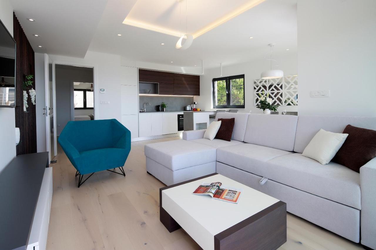 Modena Maris-Heated Pool-Grill-Relax-Jacuzzi Apartments Icici Luaran gambar