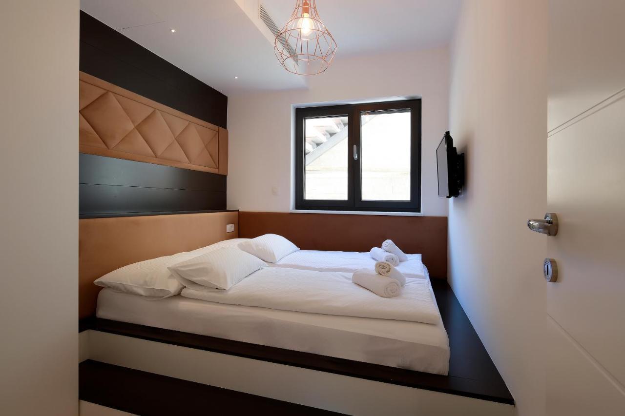 Modena Maris-Heated Pool-Grill-Relax-Jacuzzi Apartments Icici Luaran gambar